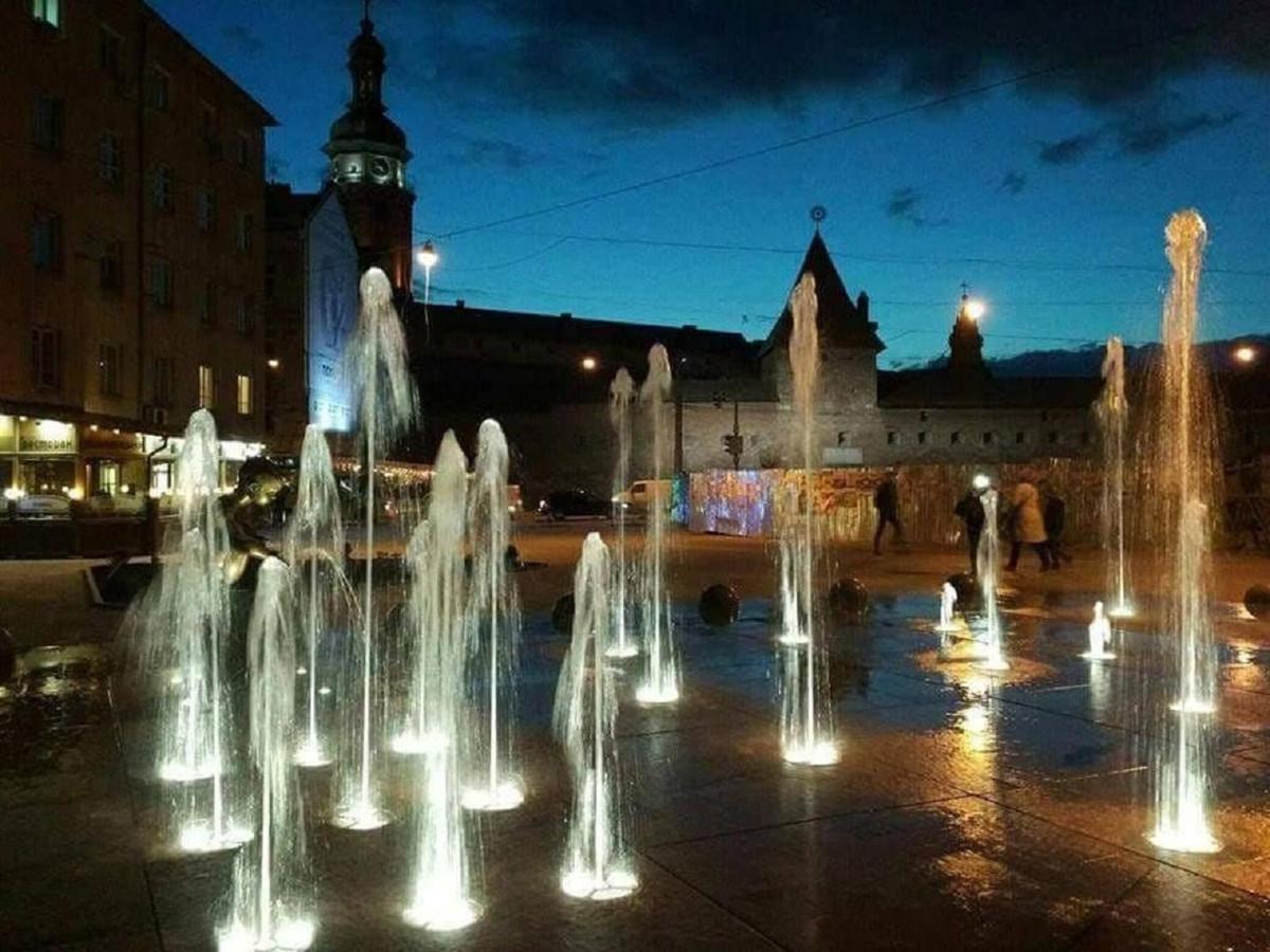 Appartement Аpartments In The Center On Mitniy Square à Lviv Extérieur photo